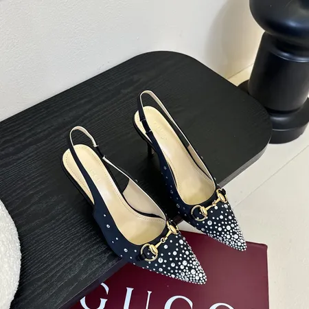 グッチ サンダル