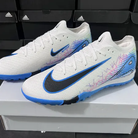 ナイキ スニーカー