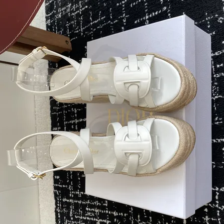 ディオール サンダル