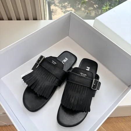 プラダ スリッパ
