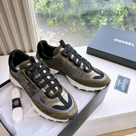 シャネル スニーカー