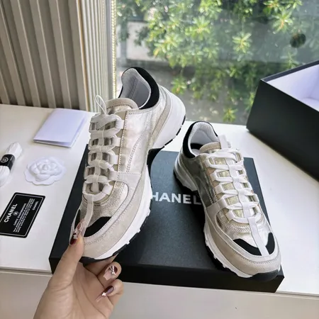 シャネル スニーカー