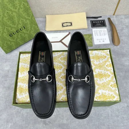 グッチ ビジネスシューズ