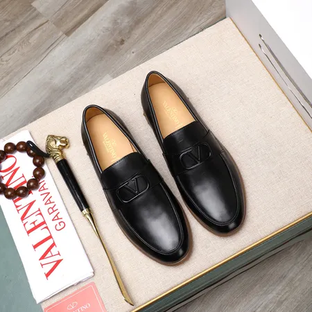 ヴァレンティノ ビジネスシューズ