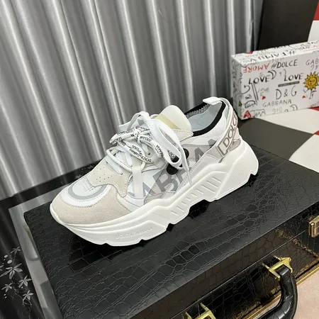 ドルチェ＆ガッバーナ スニーカー