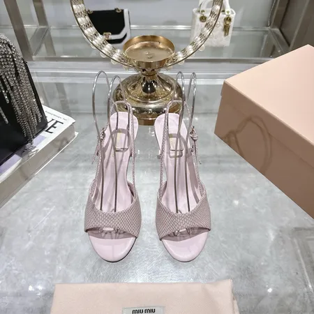 ミュウミュウ サンダル