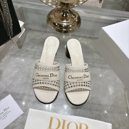 ディオール スリッパ