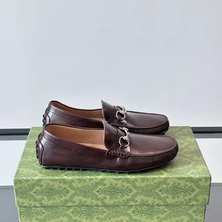 グッチ ビジネスシューズ