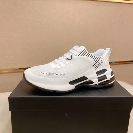 アルマーニ カジュアルシューズ