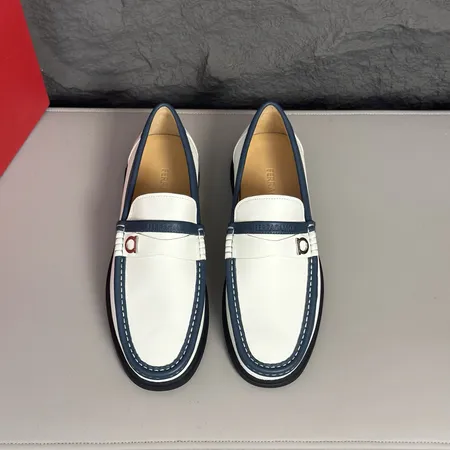 フェラガモ ビジネスシューズ