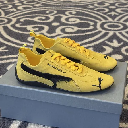 プーマ カジュアルシューズ