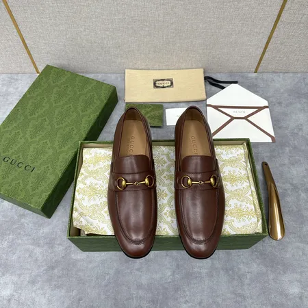 グッチ ビジネスシューズ