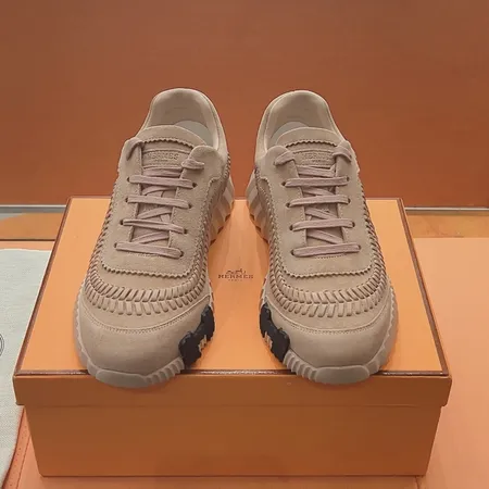 エルメス カジュアルシューズ