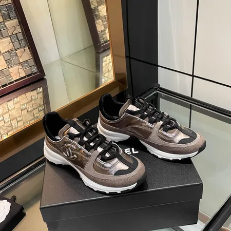 シャネル カジュアルシューズ