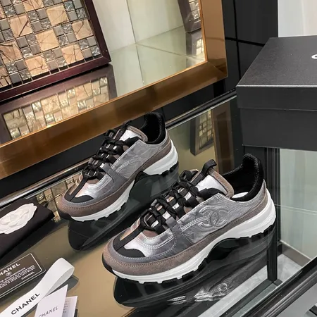 シャネル カジュアルシューズ