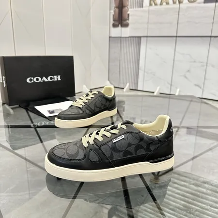 コーチ カジュアルシューズ