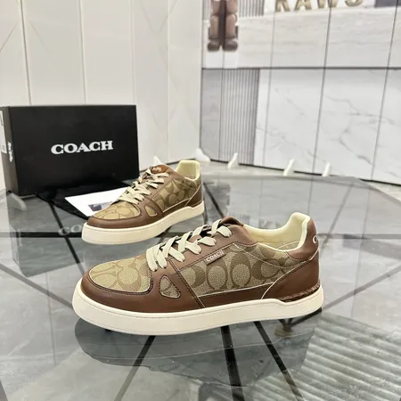 コーチ カジュアルシューズ