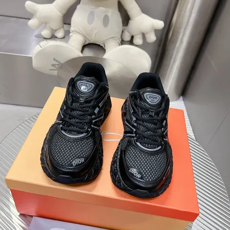 ディオール カジュアルシューズ