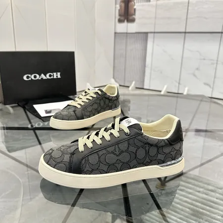 コーチ カジュアルシューズ