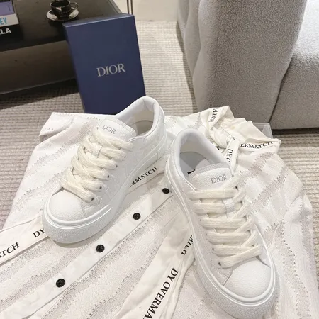 ディオール カジュアルシューズ