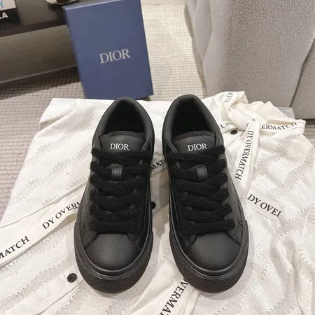 ディオール カジュアルシューズ