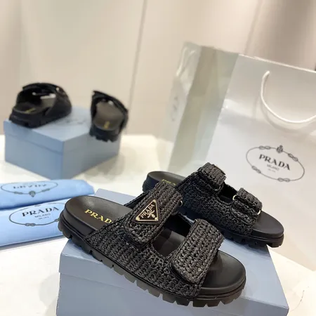 プラダ スリッパ
