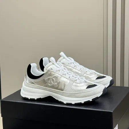 シャネル スニーカー