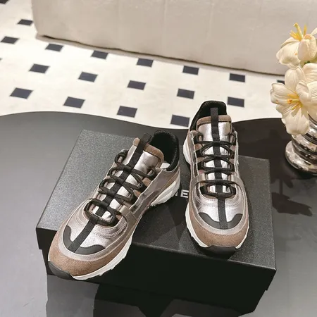 シャネル スニーカー