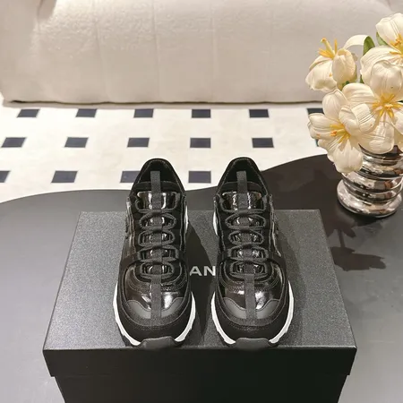 シャネル スニーカー