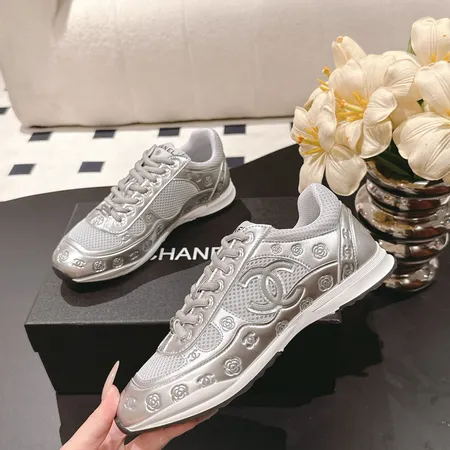 シャネル スニーカー