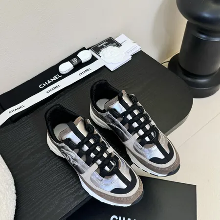 シャネル スニーカー