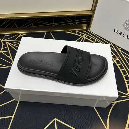 ヴェルサーチ スリッパ