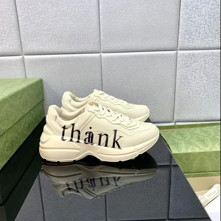 グッチ スニーカー