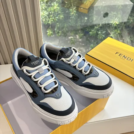 フェンディ スニーカー