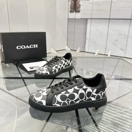 コーチ カジュアルシューズ