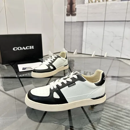 コーチ カジュアルシューズ