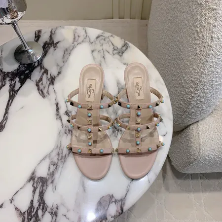 ヴァレンティノ スリッパ