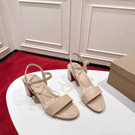 クリスチャン・ルブタン サンダル