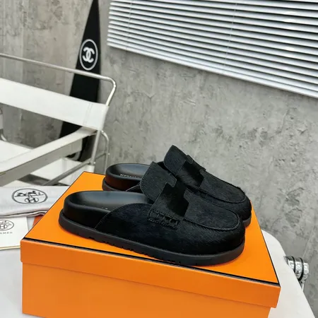 エルメス カジュアルシューズ