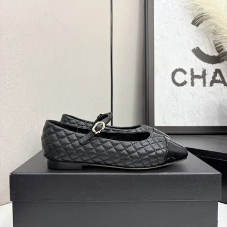 シャネル サンダル