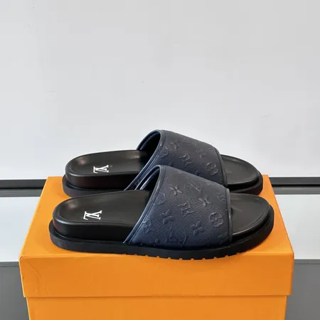 ルイヴィトン スリッパ