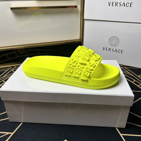 ヴェルサーチ スリッパ