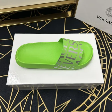 ヴェルサーチ スリッパ