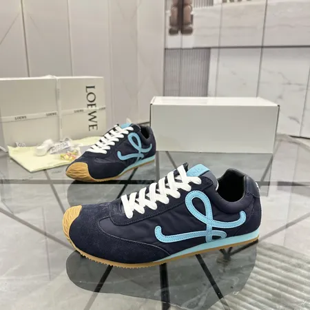 ロエベ カジュアルシューズ