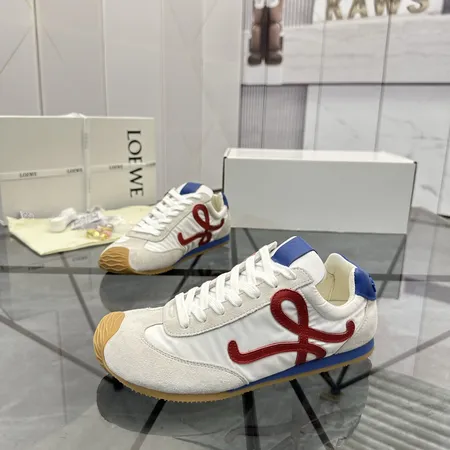 ロエベ カジュアルシューズ