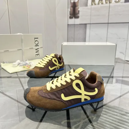 ロエベ カジュアルシューズ