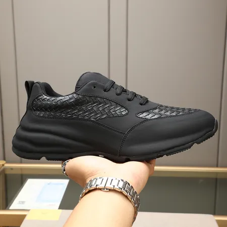 アルマーニ スニーカー