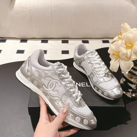 シャネル スニーカー
