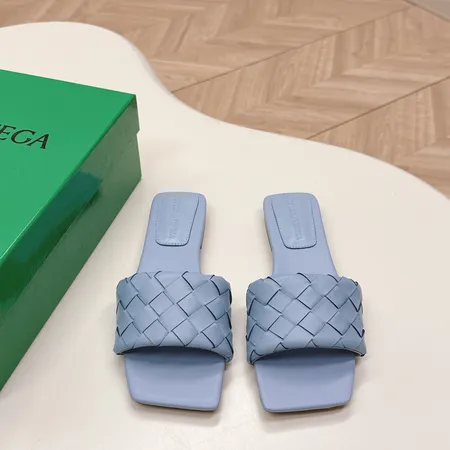 ボッテガ ヴェネタ スリッパ