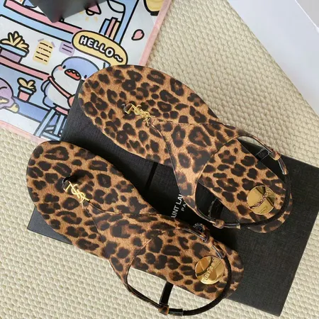 イブサンローラン サンダル